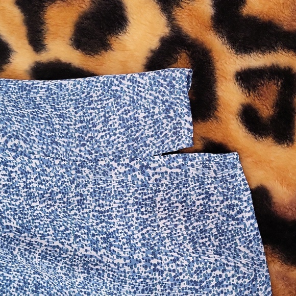 Vince 100%silk Top - Picture 6 of 11